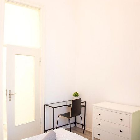 Moabit Family Apartment Berlin Eksteriør billede