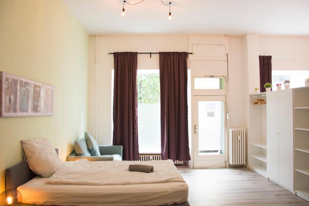 Moabit Family Apartment Berlin Eksteriør billede