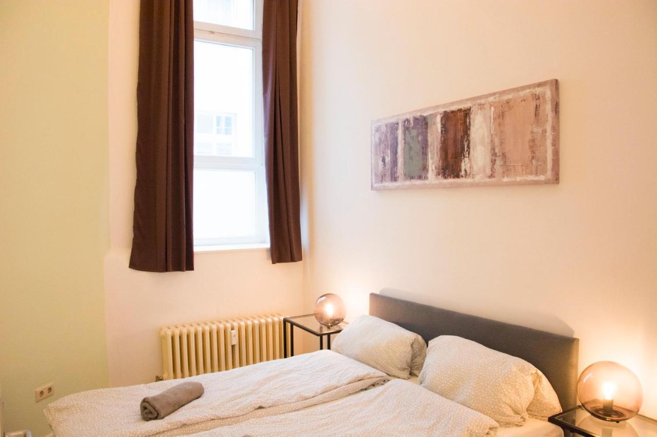 Moabit Family Apartment Berlin Eksteriør billede